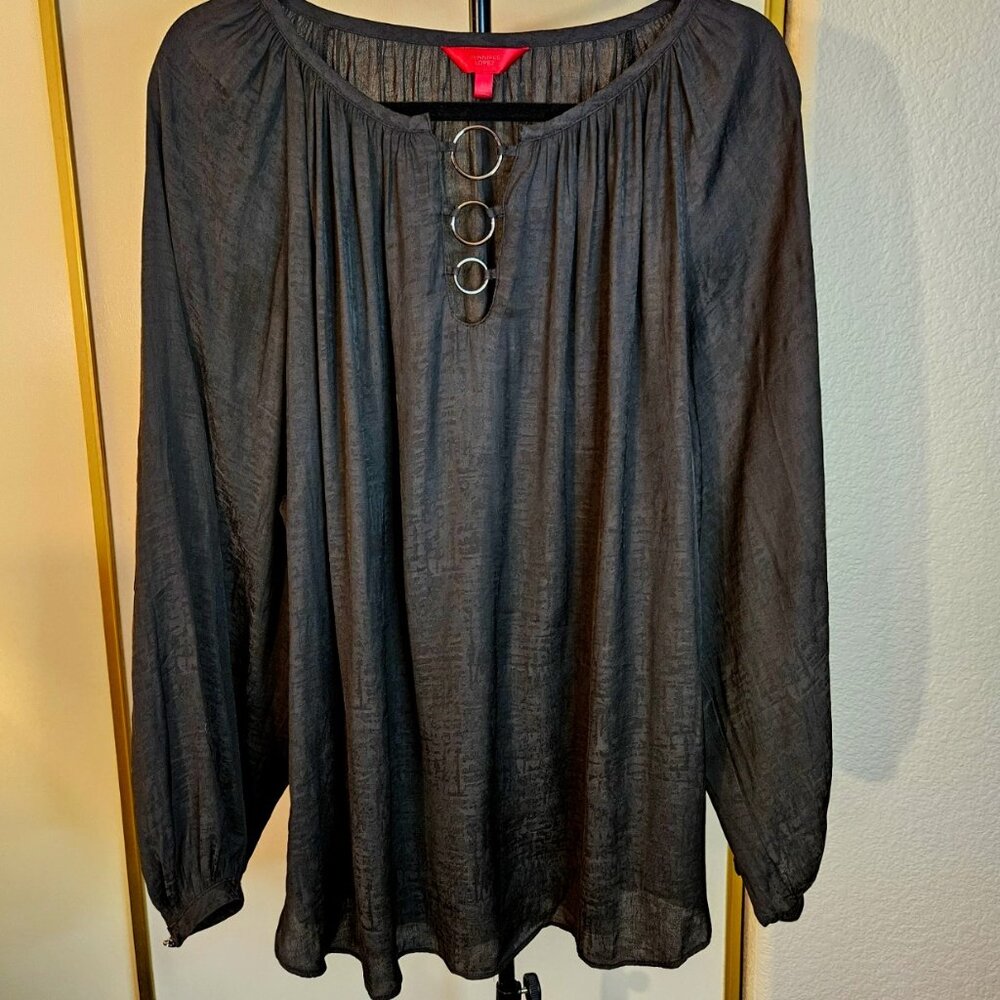 Jennifer Lopez Black Tunic Top with Metal Design Size 2X